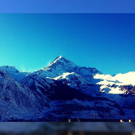 Panorama Kazbegi Hotel Buitenkant foto